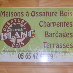 BLANC CHARPENTE COUVERTURE